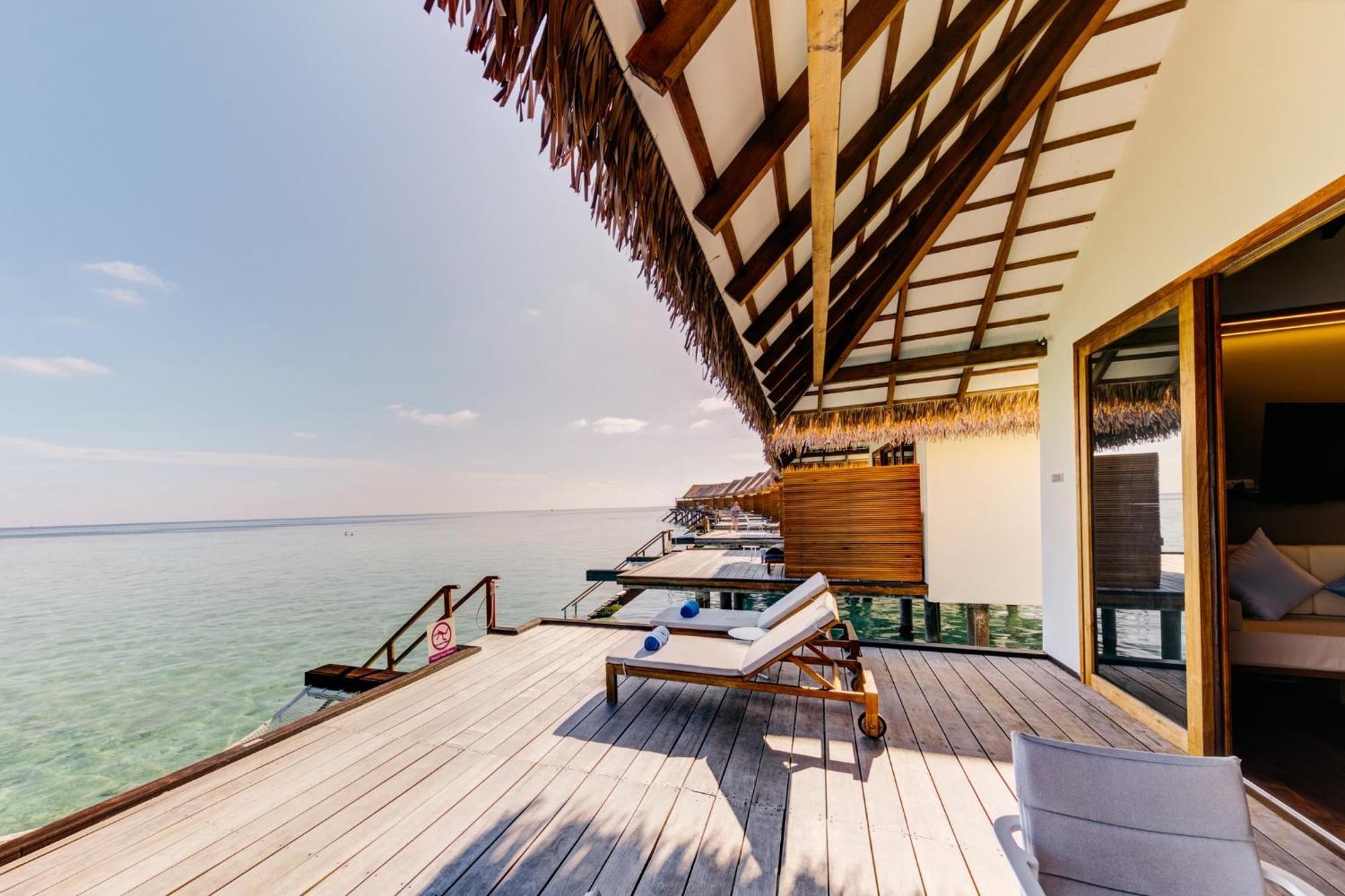 Cinnamon Velifushi Maldives Aarah Island Exterior foto Water villa